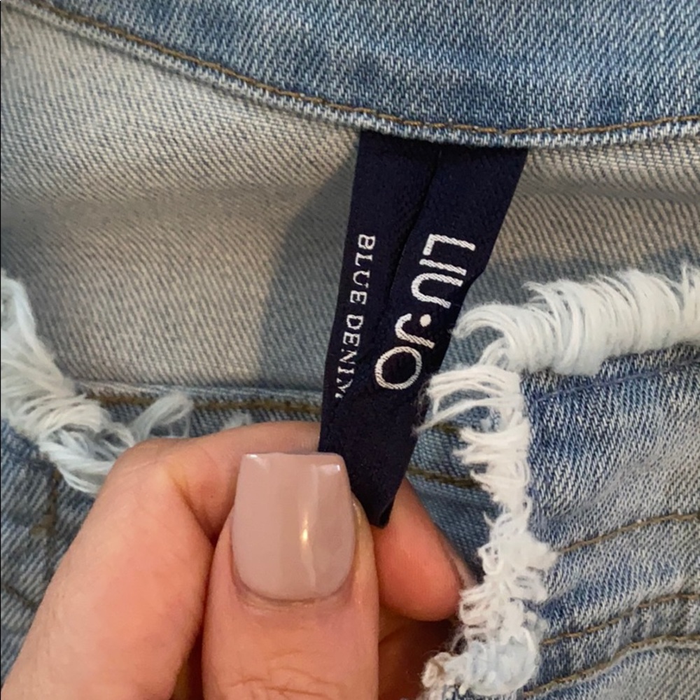 Jean jacket - Picture 3 of 4